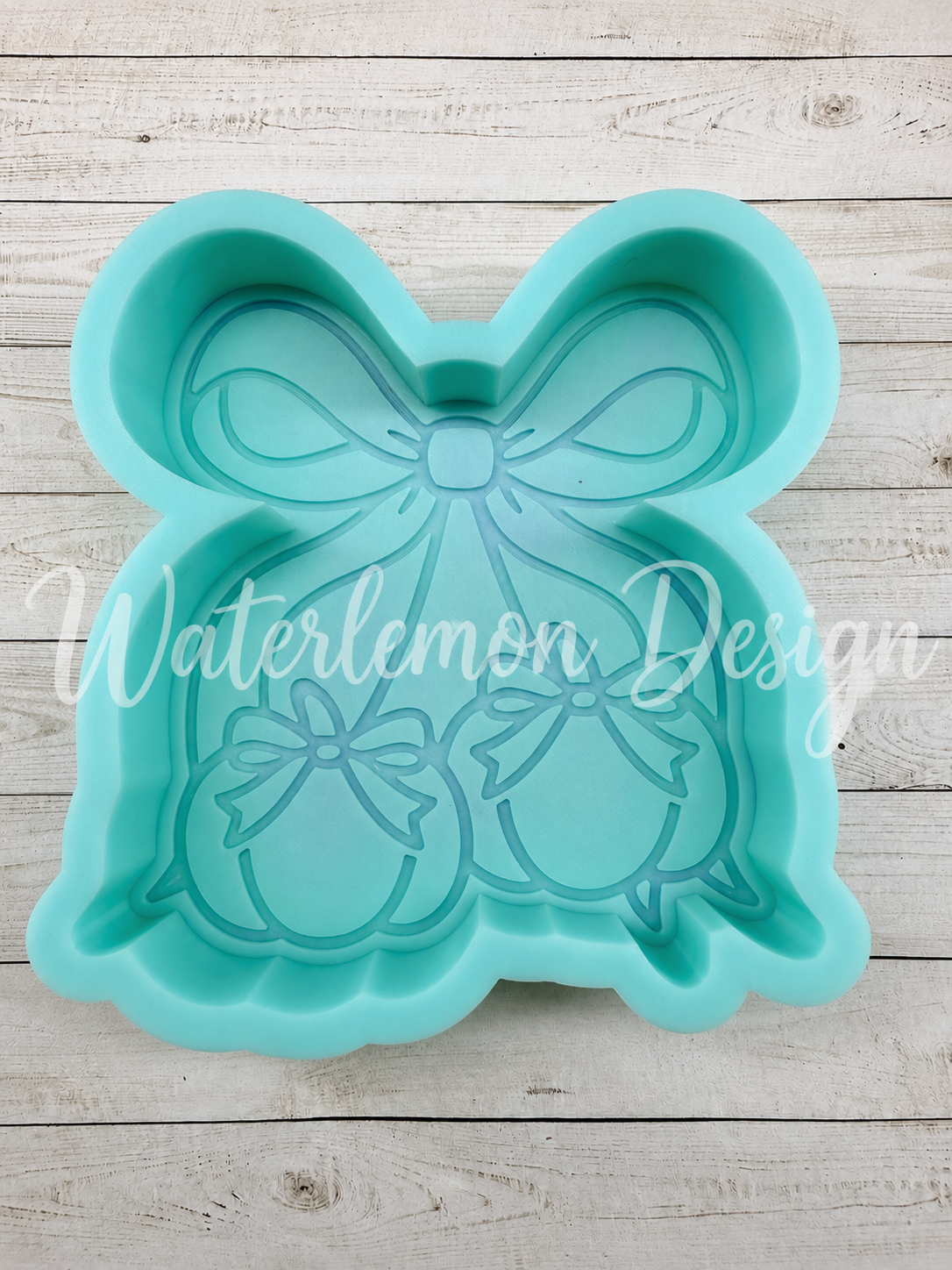 Bow with Pumpkins Freshie mold